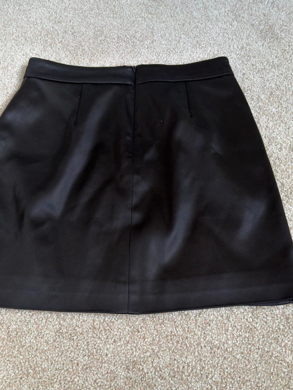 Aritzia Classic Black A-Line Women's Skirt